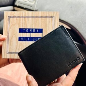 TOMMY HILFIGER Premium Wallet Black With Wooden Box / Leather Wallet For Men